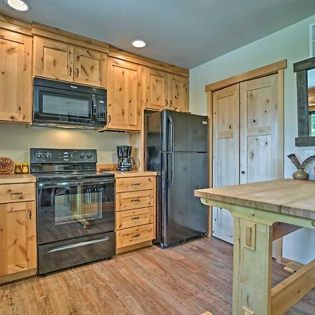 Private Leavenworth Cabin With Mtn Views And Fire Pit Exterior foto